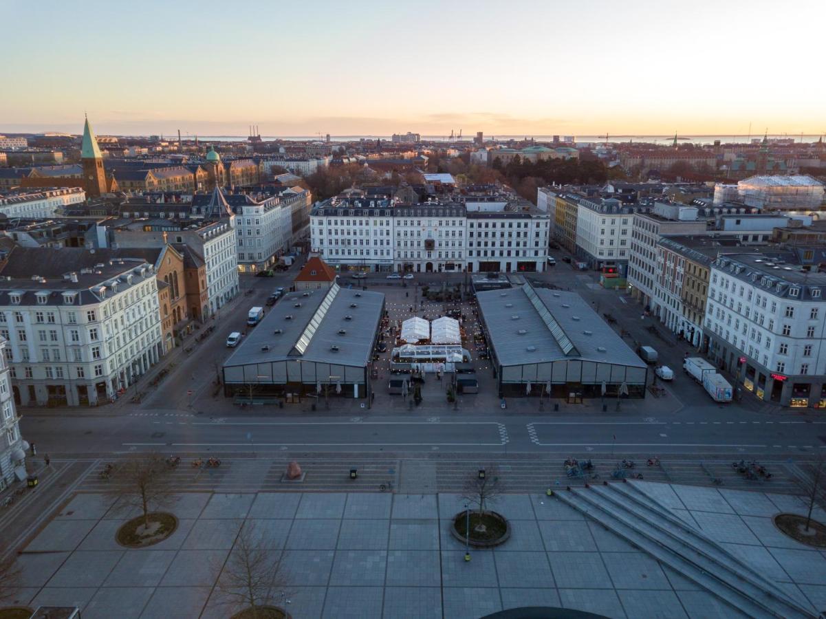 Luxury Penthouse - Private Balcony - Heart Of Leilighet