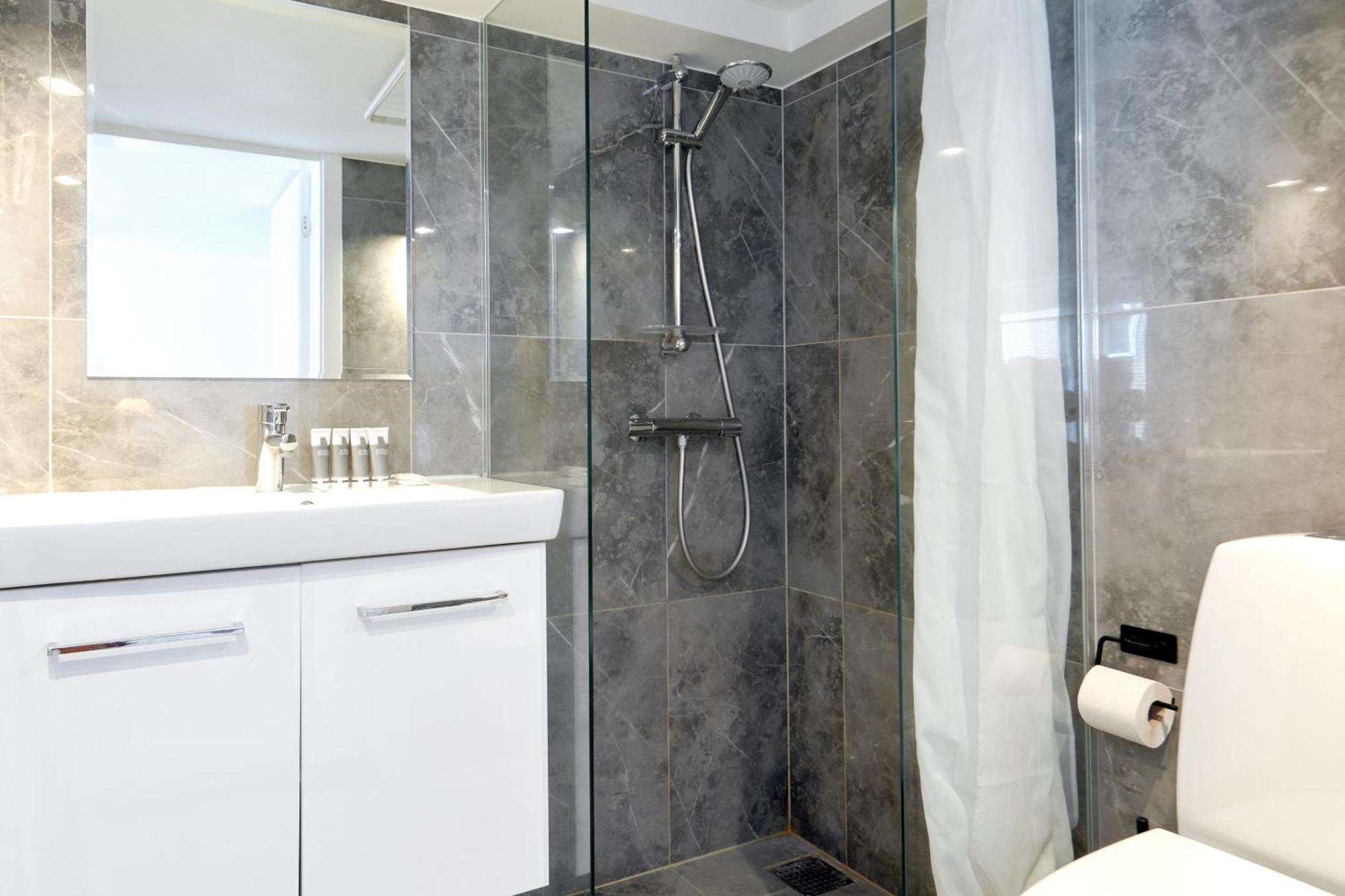 Luxury Penthouse - Private Balcony - Heart Of Leilighet